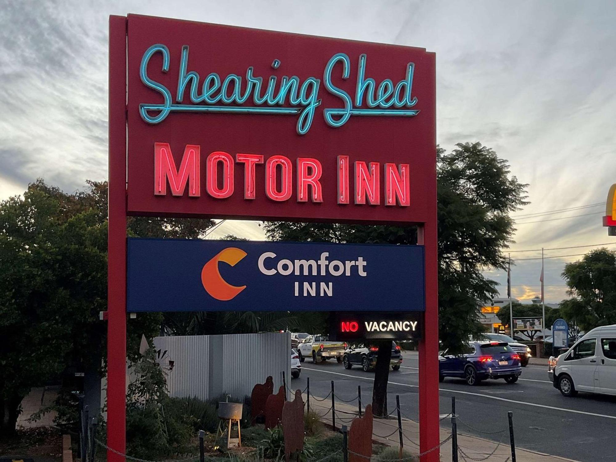 Comfort Inn Shearing Shed Dubbo Bagian luar foto