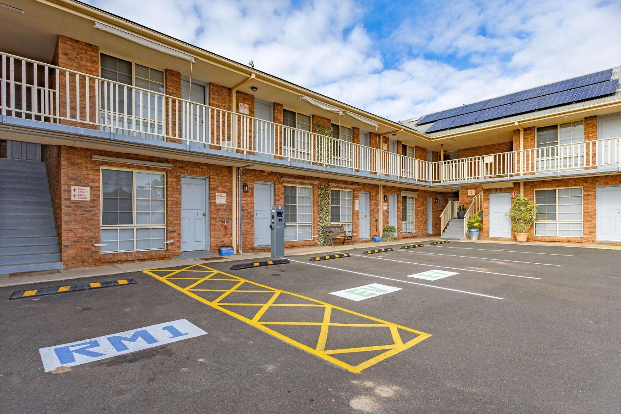 Comfort Inn Shearing Shed Dubbo Bagian luar foto