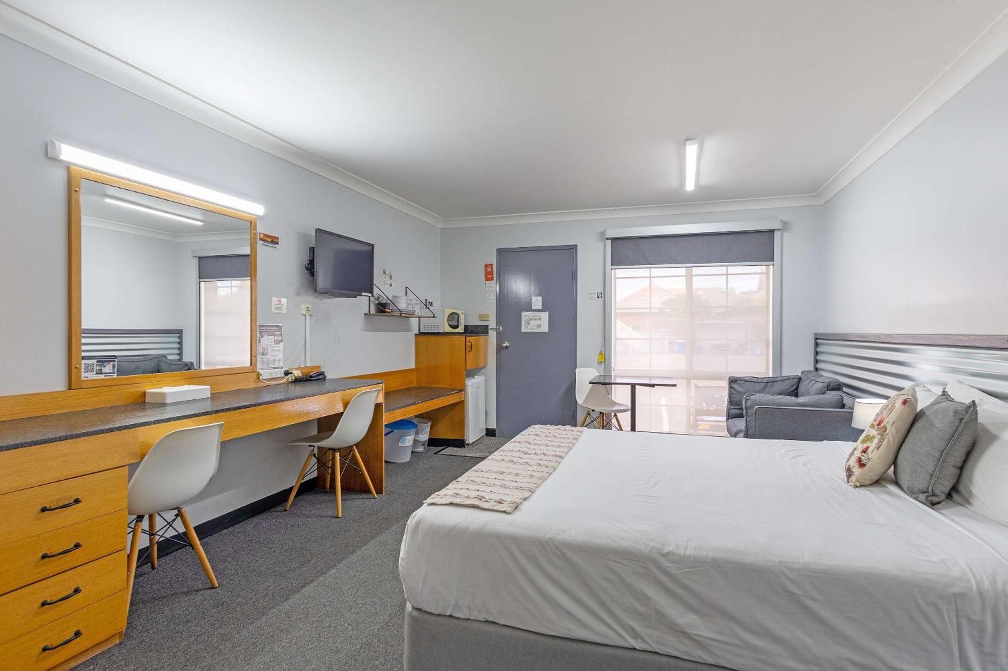 Comfort Inn Shearing Shed Dubbo Bagian luar foto