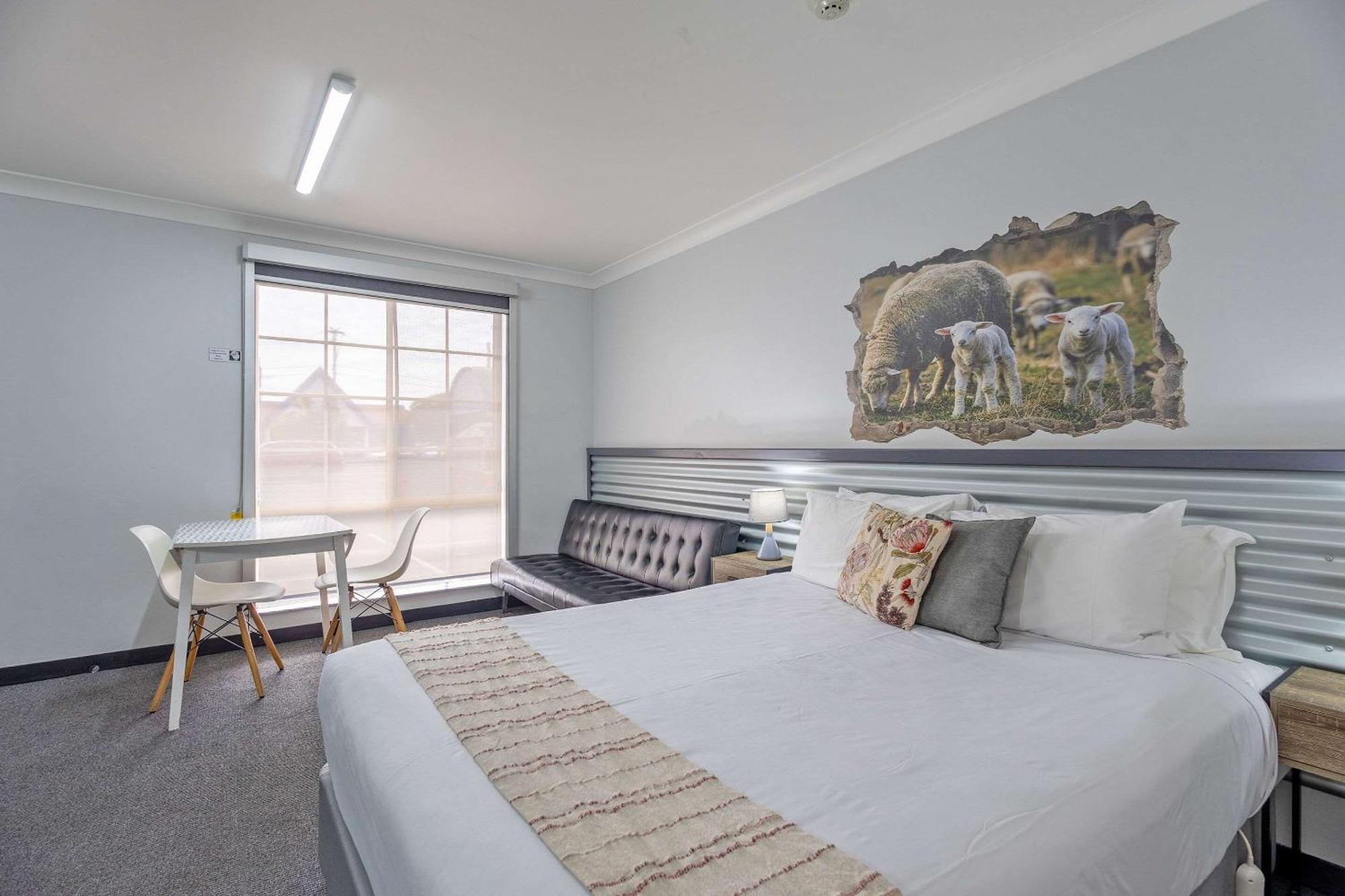 Comfort Inn Shearing Shed Dubbo Bagian luar foto